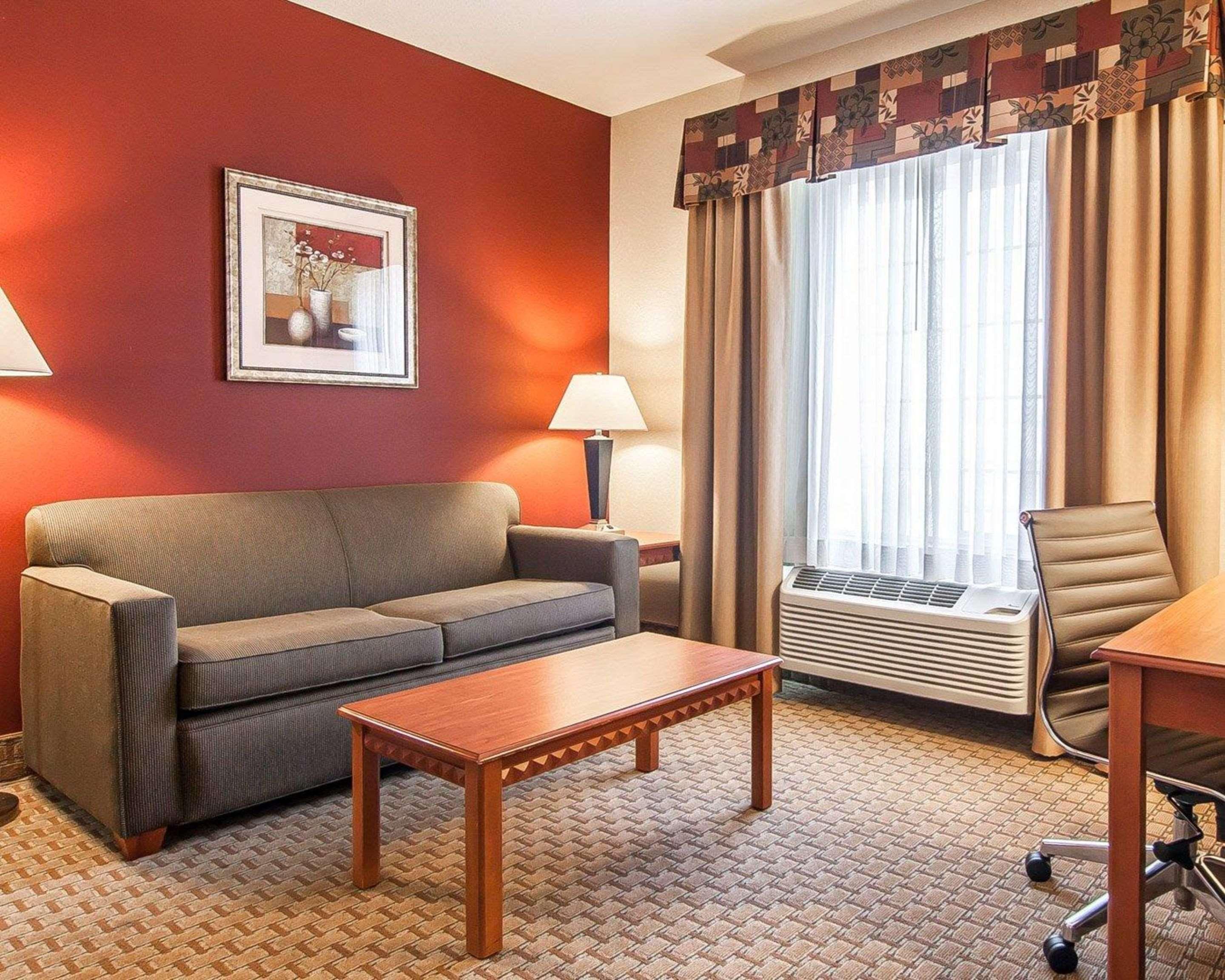 Comfort Suites Redmond Airport Εξωτερικό φωτογραφία